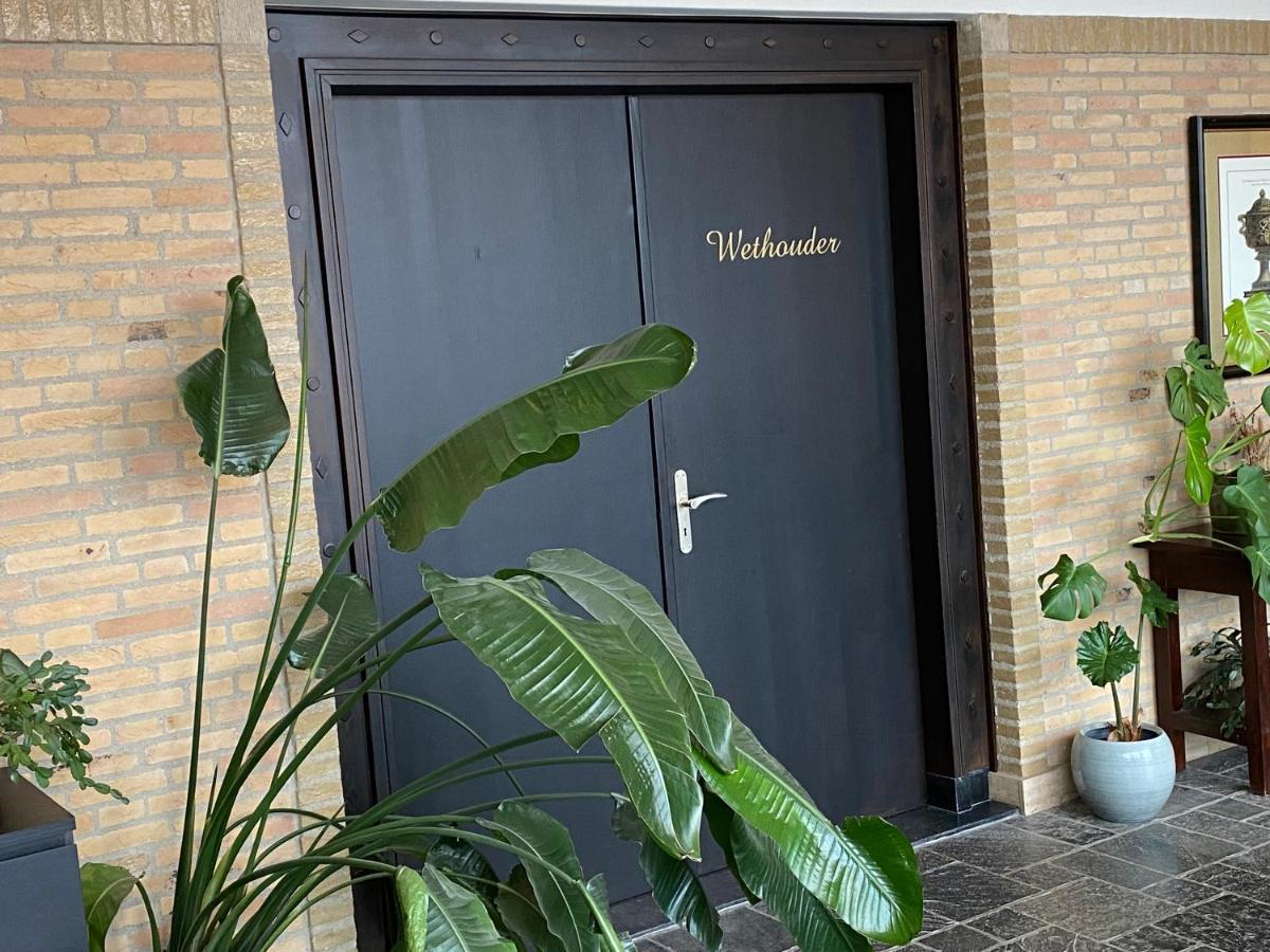 Atalanta-Wellness Roermond 'De Wethouder' Bed and Breakfast Herten Eksteriør billede